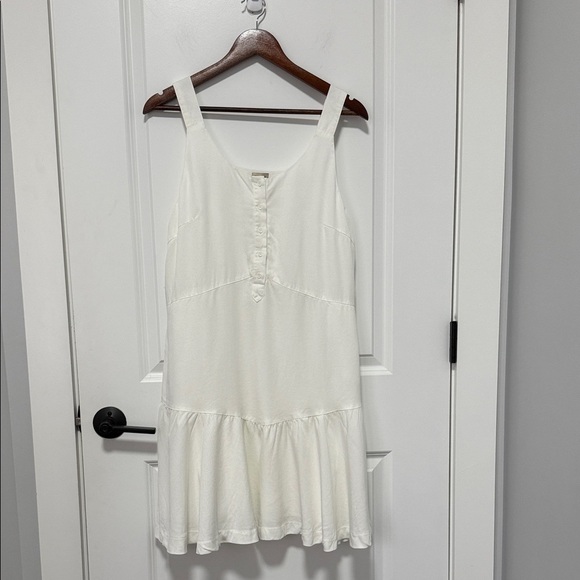 Cremieux Women’s white Sleeveless Dress Bottom Flare Size 8 - Picture 1 of 8